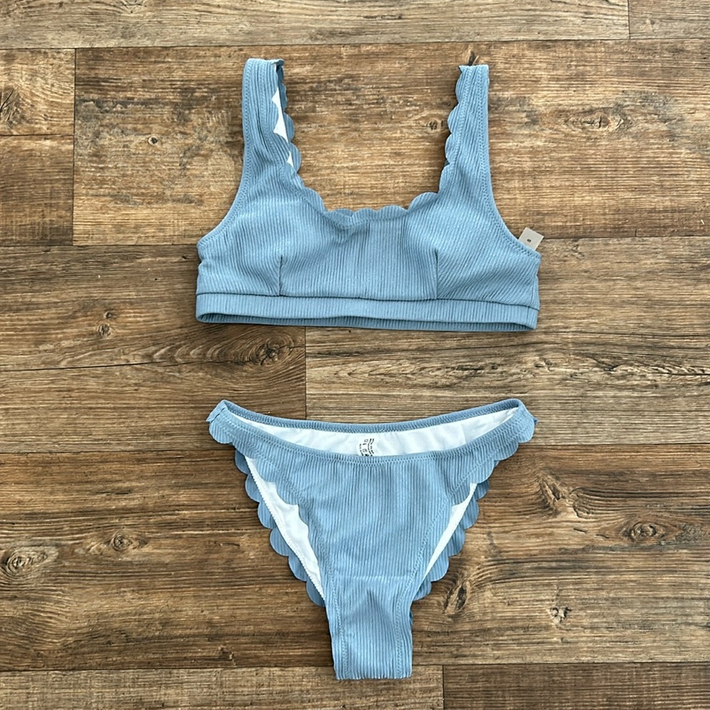 Scallop Edge Ribbed Bikini